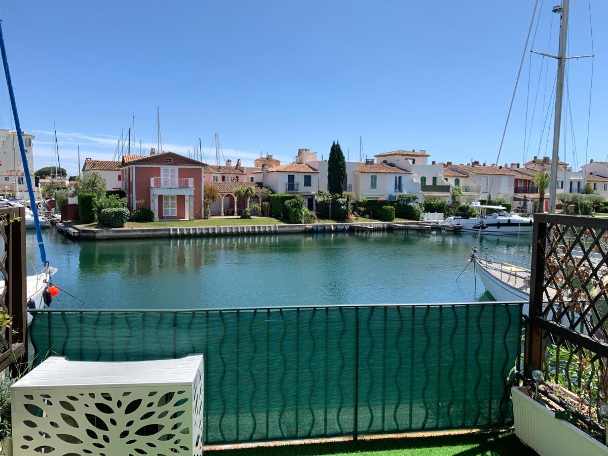 Appartement Rue De L'Amarrage A Port Grimaud Avec Terrasse Vue Canaux Et Garage エクステリア 写真