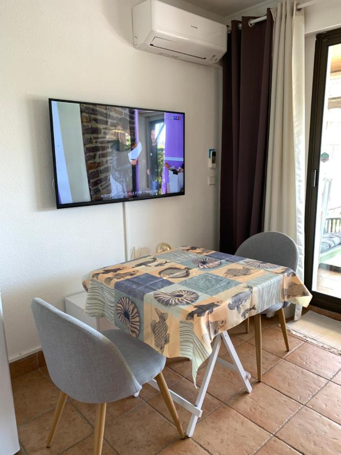 Appartement Rue De L'Amarrage A Port Grimaud Avec Terrasse Vue Canaux Et Garage エクステリア 写真
